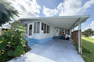 545 Ruth Cir, Melbourne, FL 32904 - Photo 3