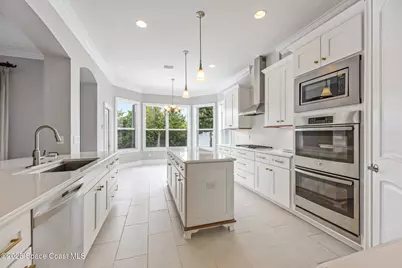 3326 Peninsula Circle, Melbourne, FL 32940 - Photo 11