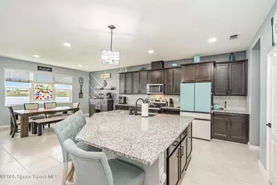 506 Glaspell Circle SE, Palm Bay, FL 32909 - Photo 7