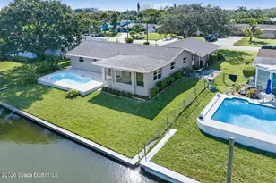 159 Antigua Dr, Cocoa Beach, FL 32931 - Photo 7