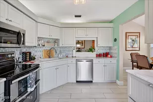 1827 Aynsley Way, Vero Beach, FL 32966 - Photo 7