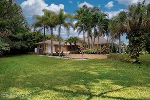 4580 Hunters Run Cir, Grant-Valkaria, FL 32949 - Photo 19