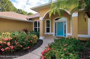 4580 Hunters Run Cir, Grant-Valkaria, FL 32949 - Photo 9