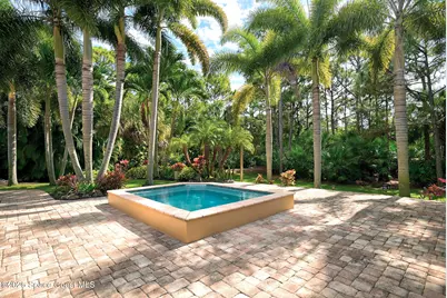 4580 Hunters Run Circle, Grant-Valkaria, FL 32949 - Photo 13