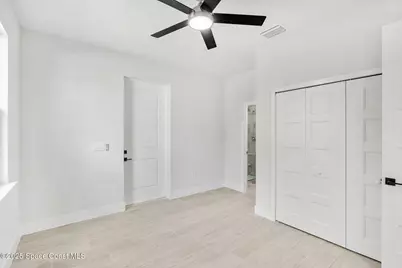 276 Americana Boulevard NW, Palm Bay, FL 32907 - Photo 17