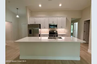 581 Toynbee Road SW, Palm Bay, FL 32908 - Photo 5