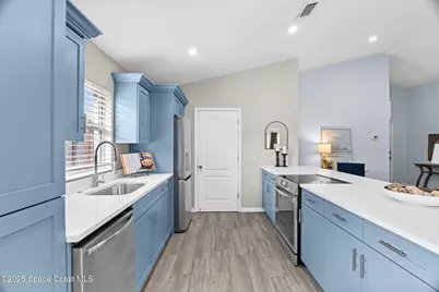 4664 Grand Meadows Boulevard, Melbourne, FL 32934 - Photo 11