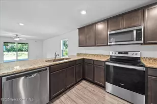 2528 Fleming Ave SW, Palm Bay, FL 32908 - Photo 9