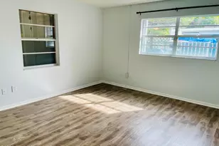 3115 Marshall Dr W, Melbourne, FL 32901 - Photo 15