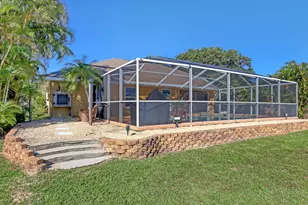 2710 S Courtenay Pkwy, Merritt Island, FL 32952 - Photo 41