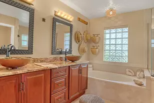 2710 S Courtenay Pkwy, Merritt Island, FL 32952 - Photo 11