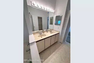 4355 S Lakes Circle, Melbourne, FL 32901 - Photo 7