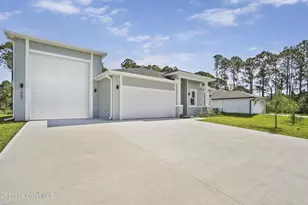 475 Flagler Rd SE, Palm Bay, FL 32909 - Photo 3