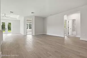 475 Flagler Rd SE, Palm Bay, FL 32909 - Photo 9