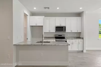 2095 Tahoe Avenue SE, Palm Bay, FL 32909 - Photo 11