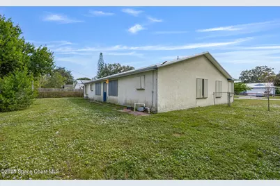 2101 Gunpowder Drive NE, Palm Bay, FL 32905 - Photo 7