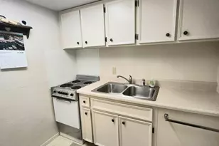 6401 Azure Ln, Cocoa Beach, FL 32931 - Photo 9