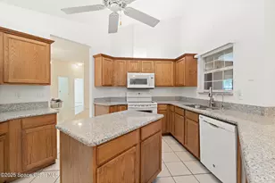 427 Hurst Rd NE, Palm Bay, FL 32907 - Photo 27