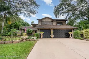 562 Lake Ashley Cir, Melbourne, FL 32904 - Photo 1