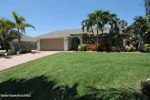 250 Atlantic Dr, Melbourne Beach, FL 32951 - Photo 1