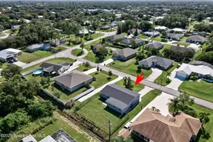 918 Bermuda Ave, Sebastian, FL 32958 - Photo 31