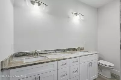 282 Americana Boulevard NW, Palm Bay, FL 32907 - Photo 9