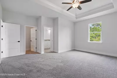 282 Americana Boulevard NW, Palm Bay, FL 32907 - Photo 7