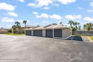 110 Desoto Pkwy, Satellite Beach, FL 32937 - Photo 25