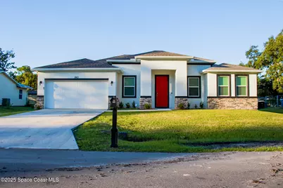 843 NW Sorrel Street NW, Palm Bay, FL 32907 - Photo 1