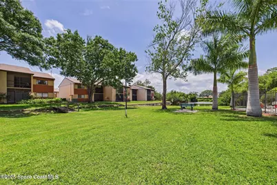 2369 Golf Lake Circle #723, Melbourne, FL 32935 - Photo 15