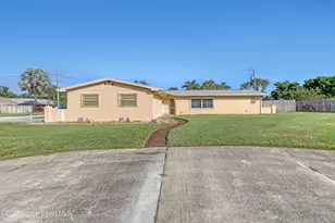510 Andrews Dr, Melbourne Beach, FL 32951 - Photo 5