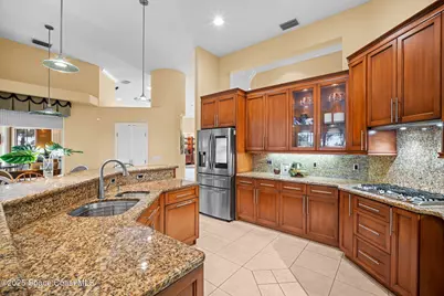 618 Deerhurst Drive, Melbourne, FL 32940 - Photo 33