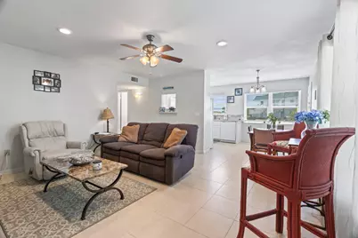 2800 Indian River Boulevard #1c, Vero Beach, FL 32960 - Photo 5