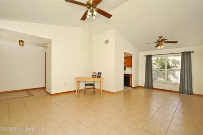 385 Island Oaks Place, Merritt Island, FL 32953 - Photo 9