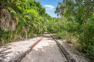 8743 Seagrape Ct, Cape Canaveral, FL 32920 - Photo 21