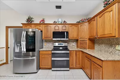 3575 Heartwood Lane, Melbourne, FL 32934 - Photo 11