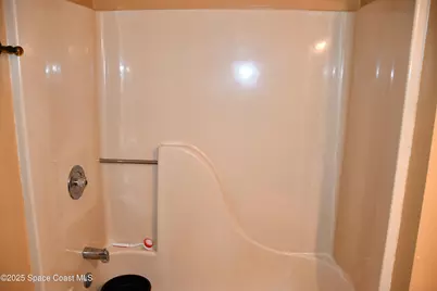 7821 Maplewood Drive #403, Melbourne, FL 32904 - Photo 21