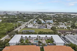 8522 N Atlantic Ave, Cape Canaveral, FL 32920 - Photo 17