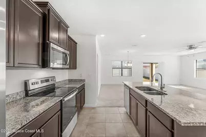 4667 Magenta Isles Drive, Melbourne, FL 32904 - Photo 7