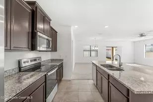 4667 Magenta Isles Dr, Melbourne, FL 32904 - Photo 7