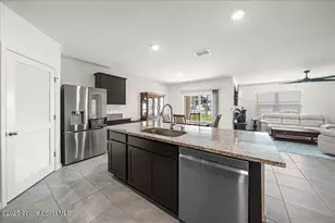 1098 Castile Rd SE, Palm Bay, FL 32909 - Photo 9