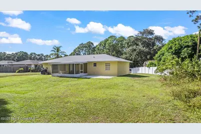 1421 Grand Court NW, Palm Bay, FL 32907 - Photo 49