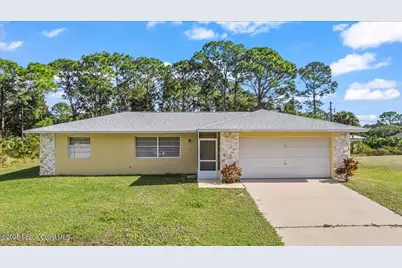 1421 Grand Court NW, Palm Bay, FL 32907 - Photo 1
