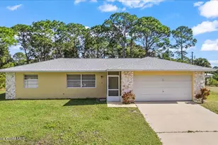1421 Grand Ct NW, Palm Bay, FL 32907 - Photo 1