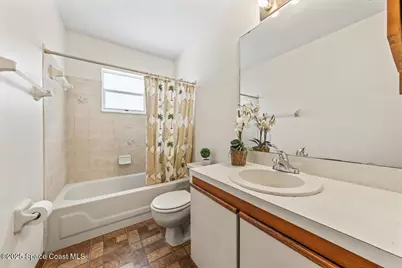 1421 Grand Court NW, Palm Bay, FL 32907 - Photo 25