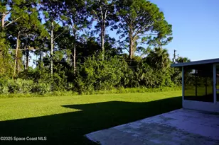 1421 Grand Ct NW, Palm Bay, FL 32907 - Photo 39