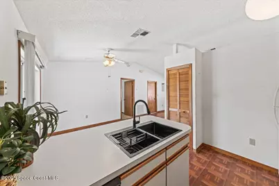 1421 Grand Court NW, Palm Bay, FL 32907 - Photo 13