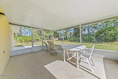 1421 Grand Court NW, Palm Bay, FL 32907 - Photo 5