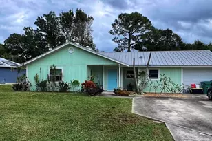 5106 Seagrape Dr, Fort Pierce, FL 34982 - Photo 1