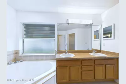 207 Alcantarra Street NW, Palm Bay, FL 32907 - Photo 17